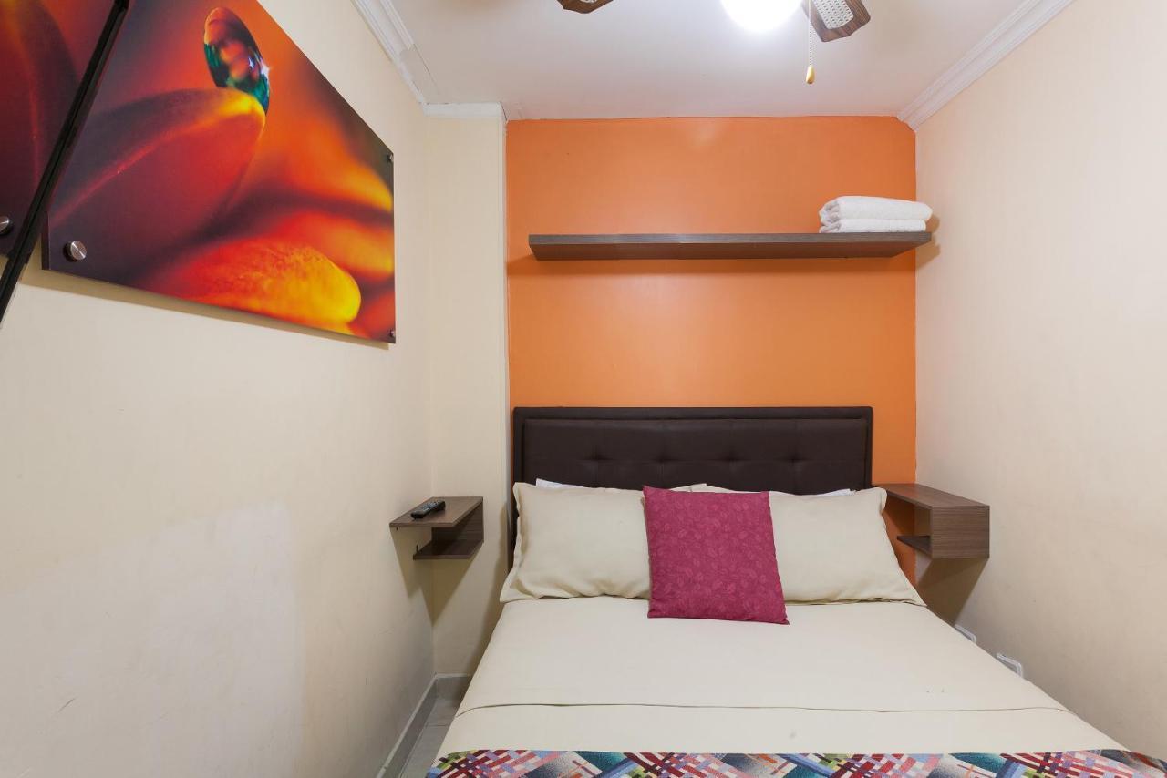 Apartamentos Laureles de la 70 Medellín Exterior foto